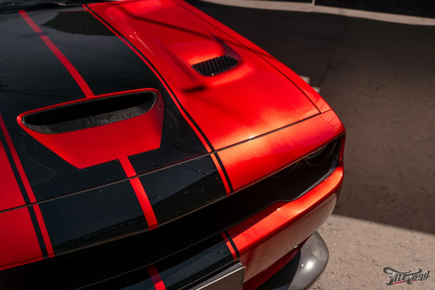 Вспомним большой проект по Dodge Challenger Hellcat?
